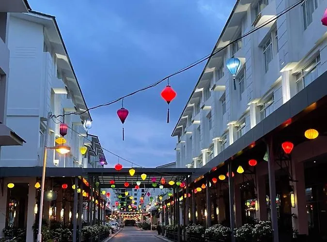 Ada Tuan Chau Hotel *