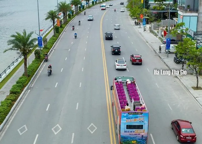 Ada Tuan Chau Ha Long